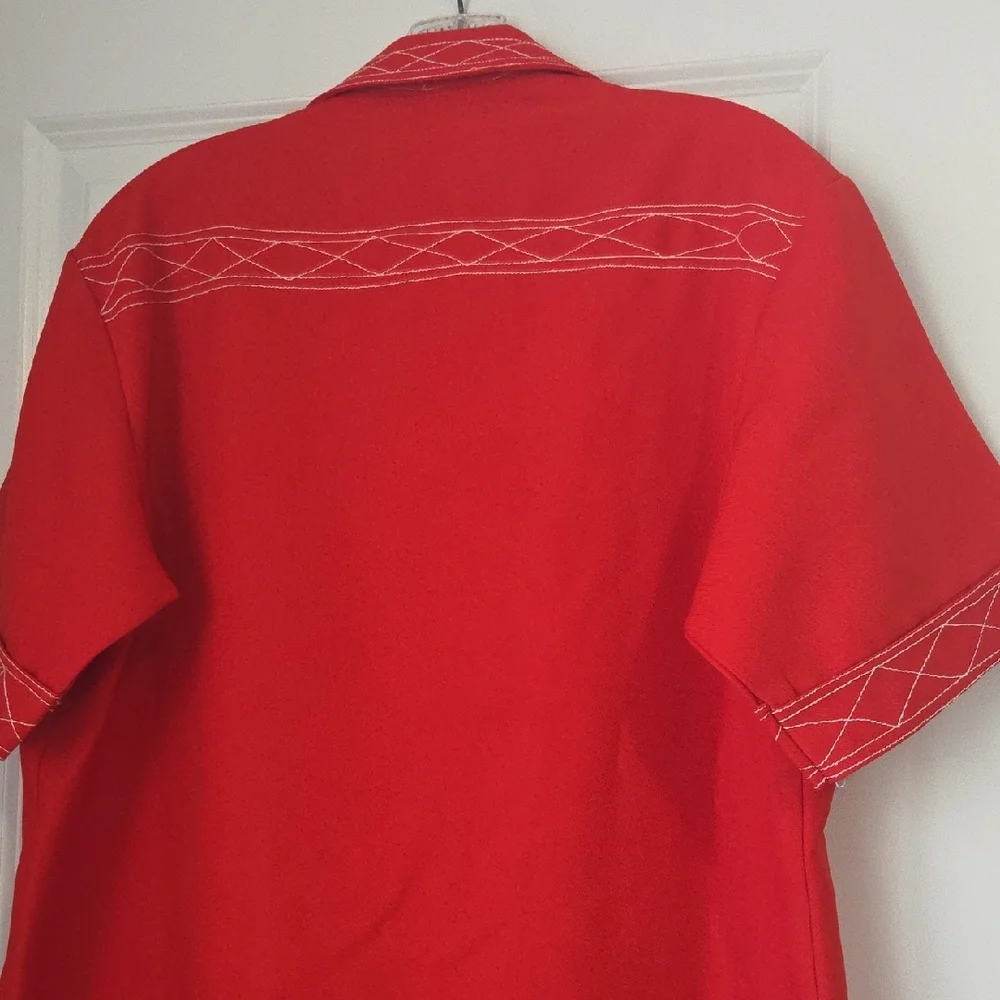 Red Embroidered Button-Front Tunic - Picture 2 of 5